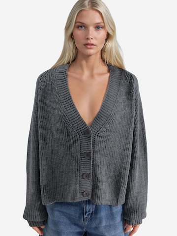 Giacchetta 'Strickjacken' di My fashion in grigio: frontale