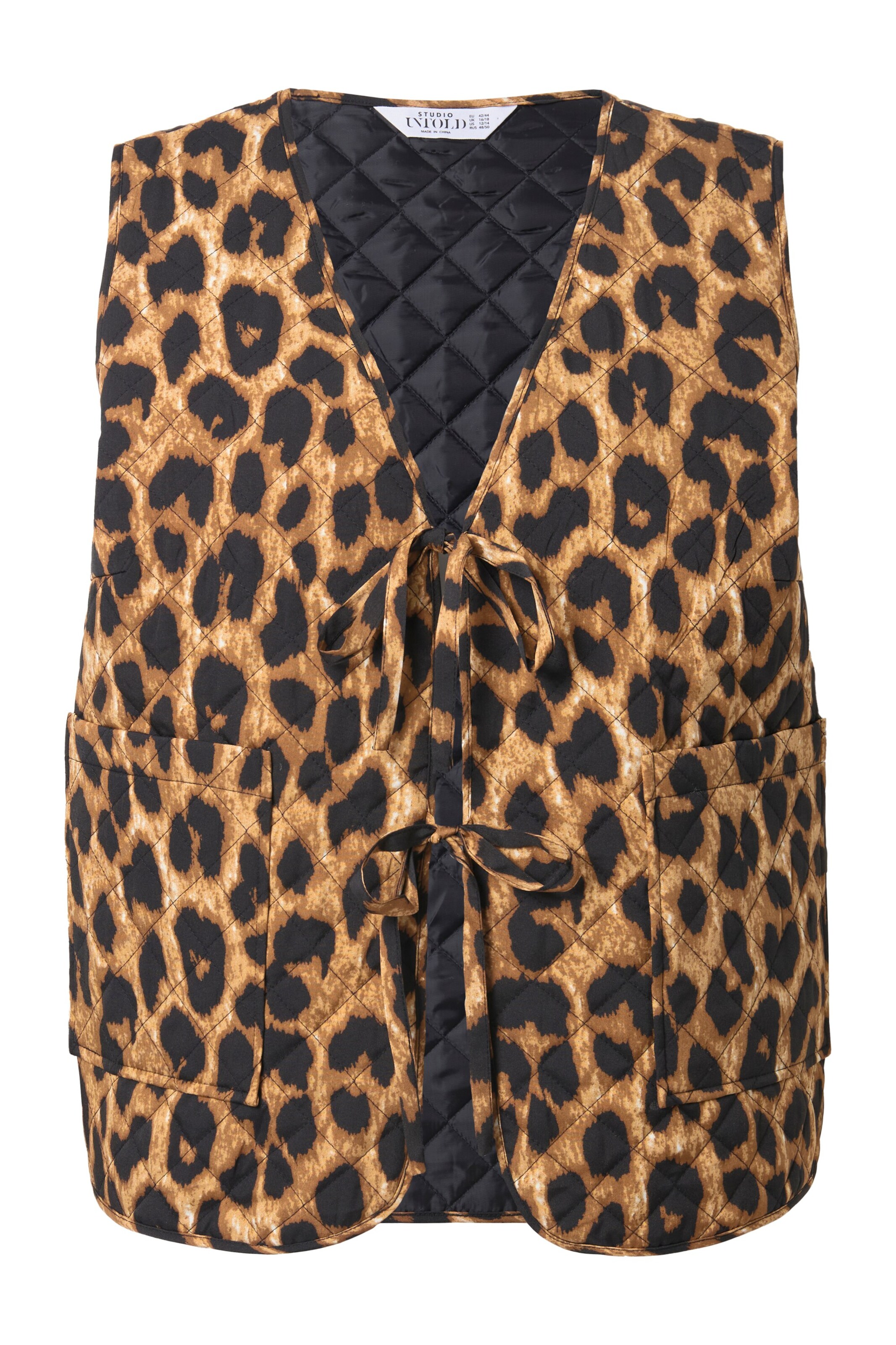 Studio Untold Weste in Braun: Vorderseite