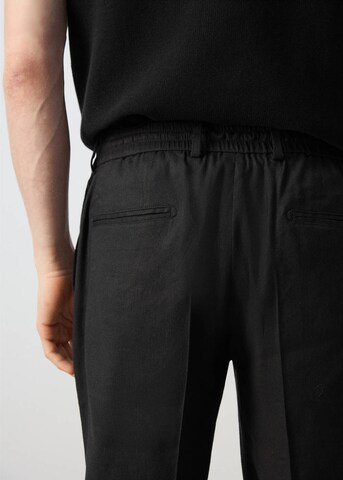 MANGO MAN Slim fit Pants in Black