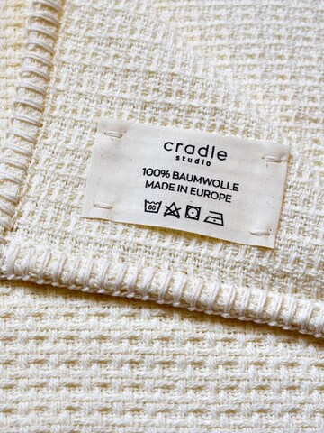 Cradle Studio Blankets 'Cosy Occasion Oversize' in Yellow