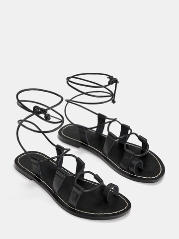Sandalo di Pull&Bear in nero