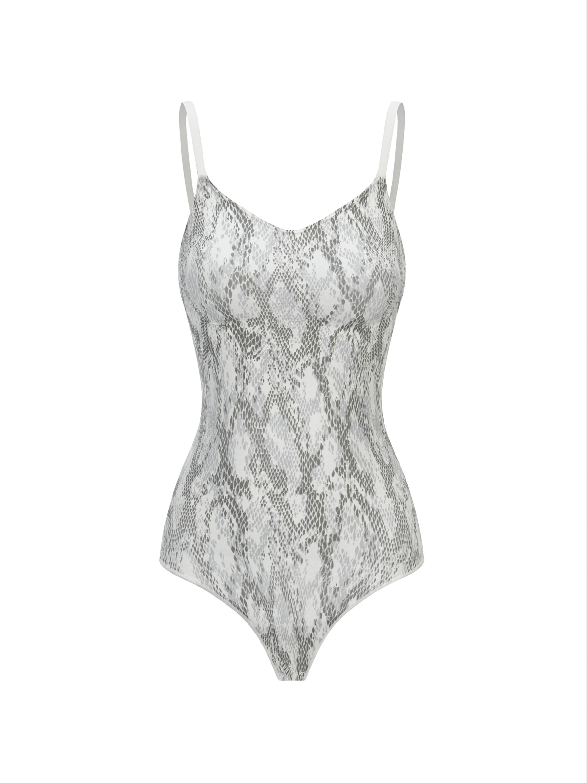 cfab (formerly creamy fabrics) - Body moldeador 'Sculpting Shapewear mit String' en blanco: frente