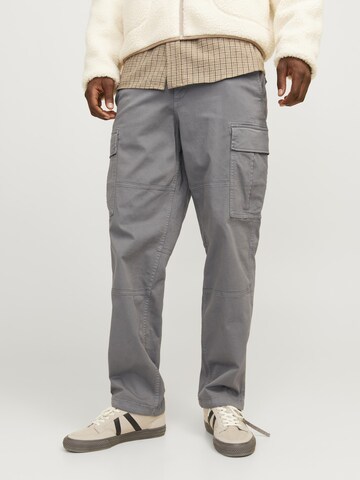 JACK & JONES Loosefit Cargobroek 'JJKarl Harlow' in Grijs: voorkant