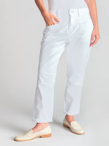 Le Temps Des Cerises Loose fit Jeans in White: front