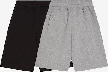 BershkaLoosefit Hlače - siva boja: prednji dio