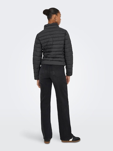 Veste d’hiver 'ONLTAHIA' ONLY en noir