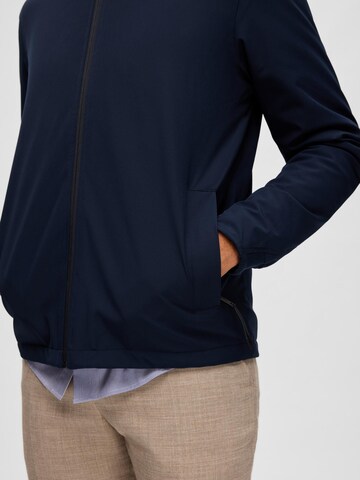 SELECTED HOMMEPrijelazna jakna 'Atlanta' - plava boja