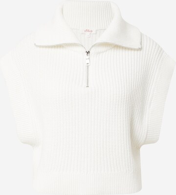 s.Oliver Sweater in White: front