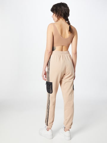 ADIDAS ORIGINALS Tapered Broek in Beige