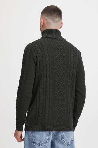 11 Project Sweater 'Jamelio' in Grey