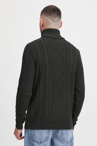 11 Project Pullover 'Jamelio' in Grau