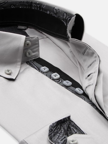 7Camicie - Ajuste estrecho Camisa de negocios 'Roma Iconic Satin Man Shirt Grey' en gris