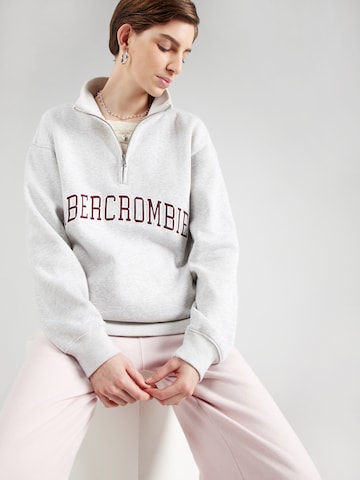 Abercrombie & Fitch Bluzka sportowa w kolorze szary: przód