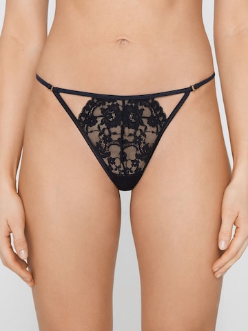 Tezenis Thong in Black: front