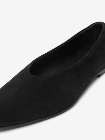 Bianco Ballet Flats 'MARINA' in Black