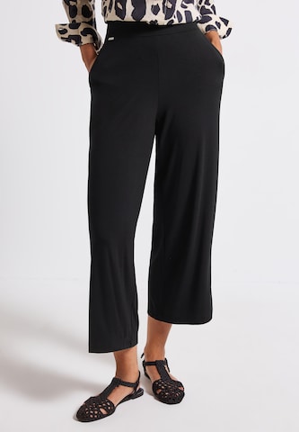 STREET ONE Loose fit Pants in Black: front
