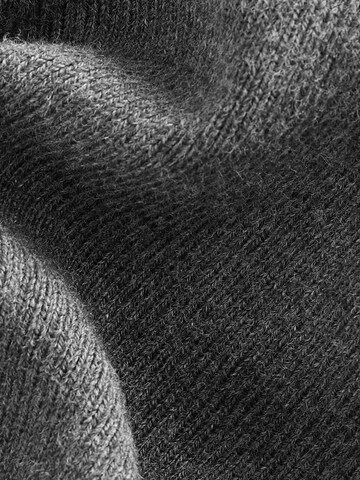 CLARKS Pullover in Grau