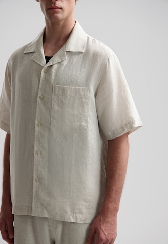 Regular fit Camicia 'Hero Resort' di Dstrezzed in beige