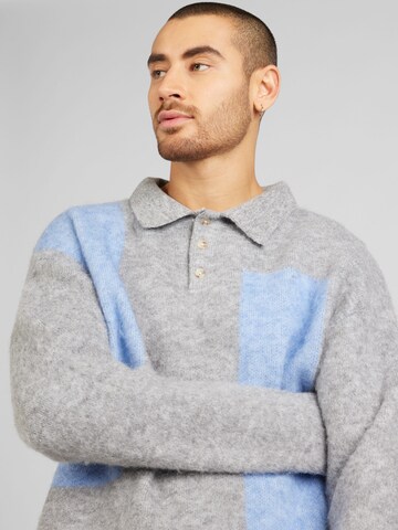 TOPMAN Sweater in Grey