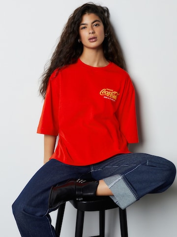 Next Μπλουζάκι σε κόκκινο