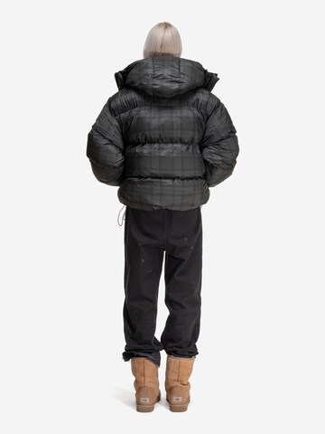 ENRAGE - Chaqueta de invierno 'PUFFY JACKET' en negro