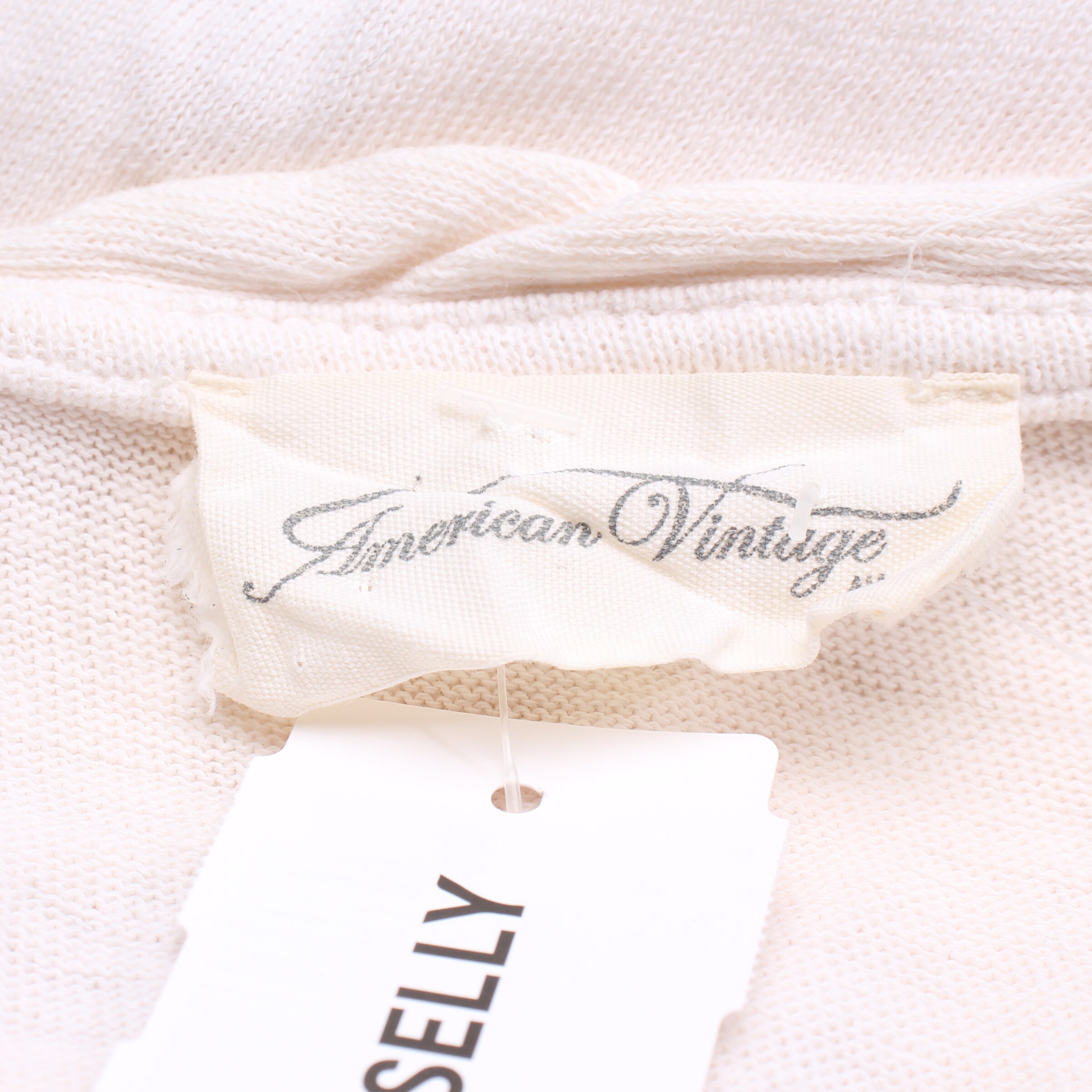 AMERICAN VINTAGE Sweater & Cardigan in L in White