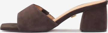 Kazar Mule in Brown: front