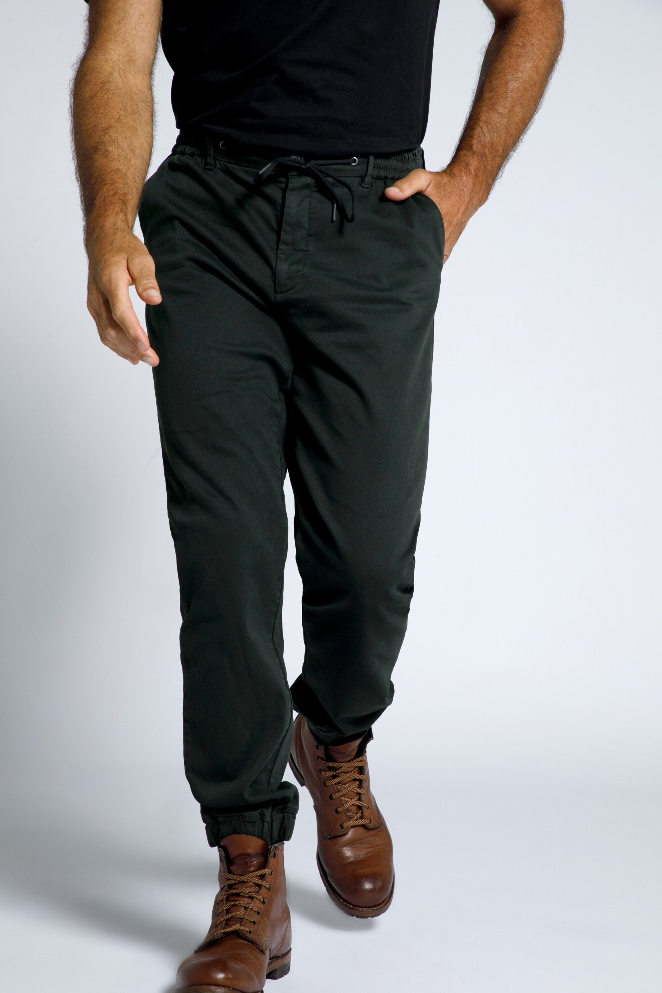Männer Große Größen JP1880 Chinohose in Oliv - PO01279 Männer Große Größen JP1880 Chinohose in Oliv - PO01279