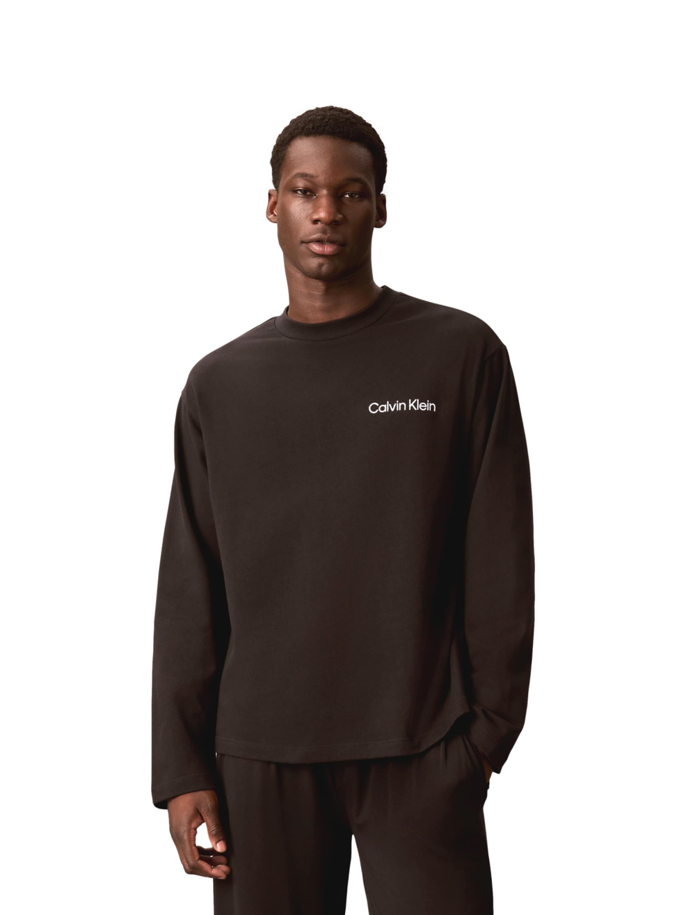 T-Shirt Calvin Klein en noir : devant