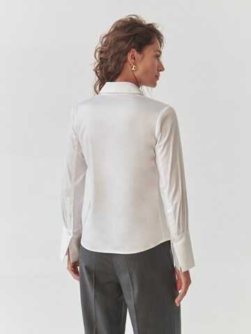 Camicia da donna di TATUUM in bianco