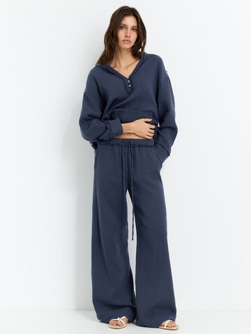 Pull&Bear Wide leg Pants in Blue