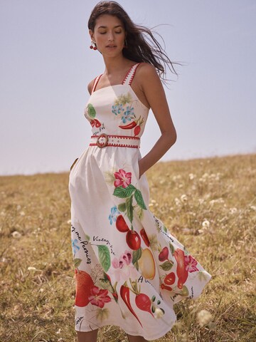 Abito di love & roses in beige