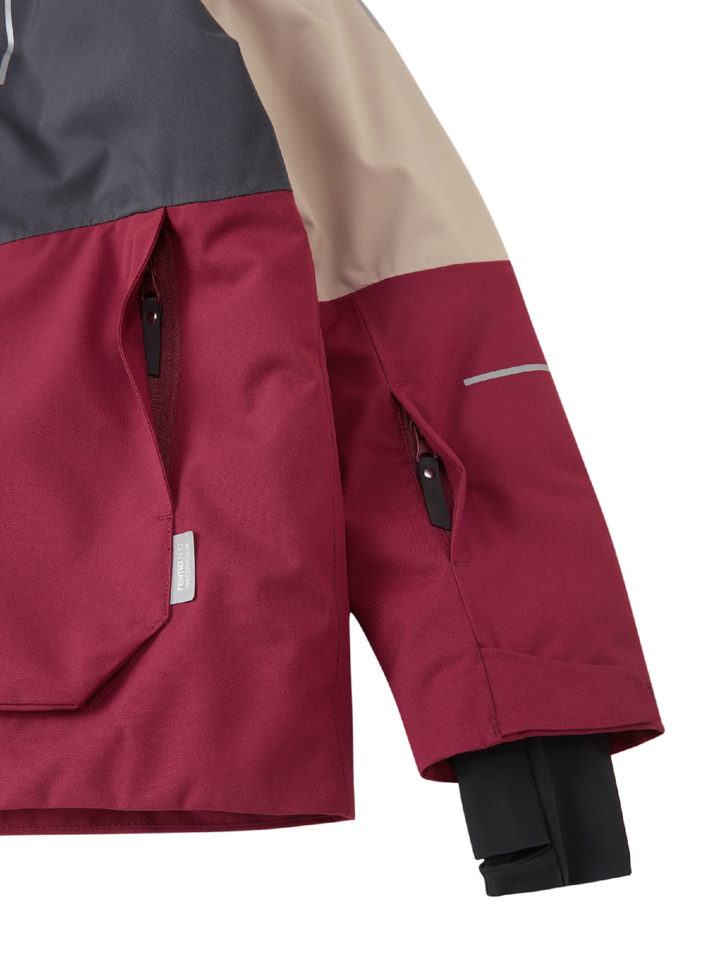 Reima Outdoorjas ' Iitto ' in Rood: zijkant