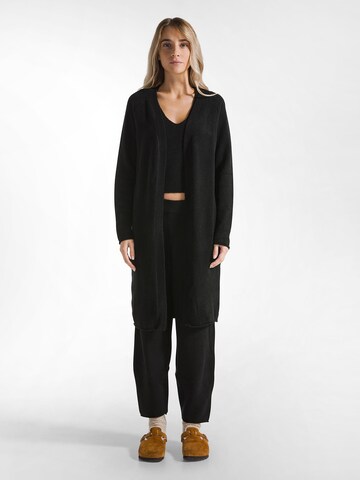 DEHA Top in Zwart: voorkant