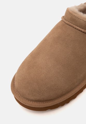 UGG Boots 'Classic Micro' in Brons