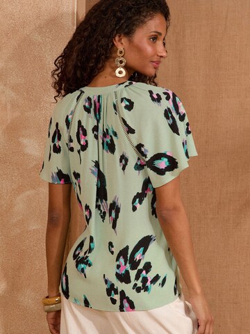 love & roses Blouse in Green