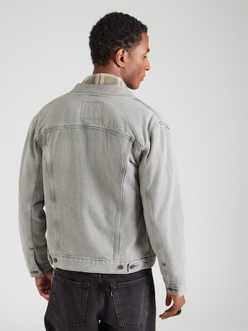 LEVI'S ® Kurtka przejściowa 'The Trucker' w kolorze szary