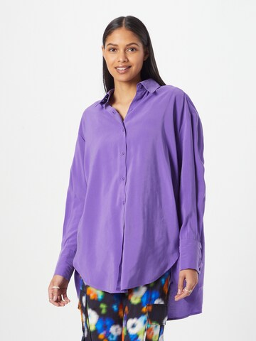 NORR Blouse 'Magda' in Lila: voorkant