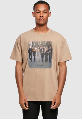 ABSOLUTE CULT Shirt 'Friends - Reunion' in Bruin: voorkant