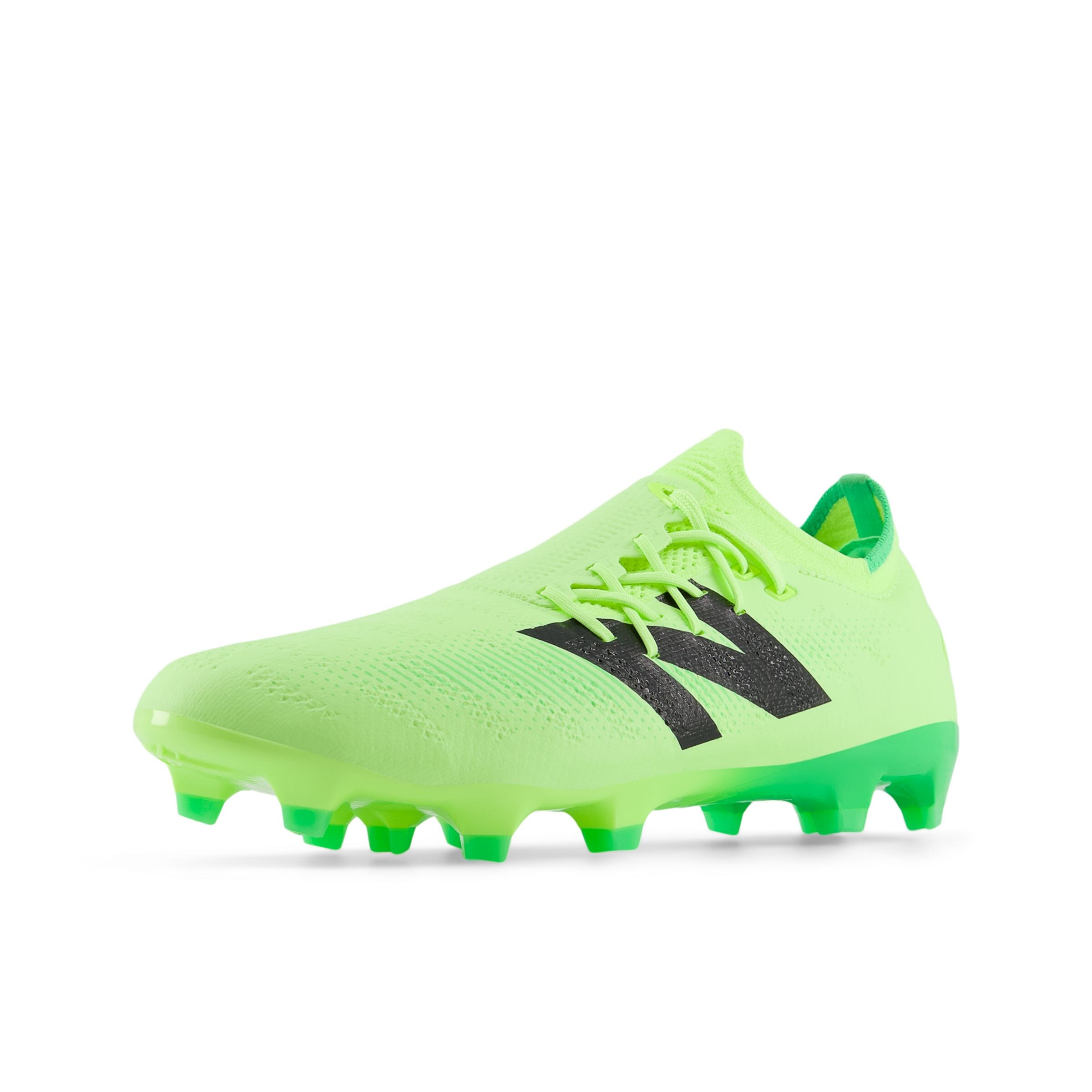 Chaussure de foot 'Furon Pro V7+' new balance en vert : devant