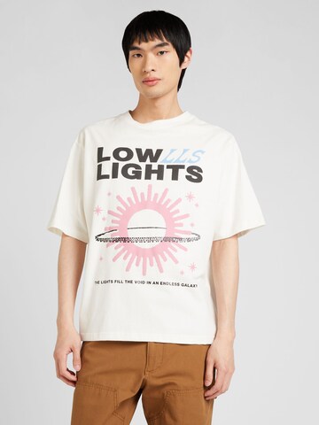 Low Lights Studios T-shirt 'Galaxy' i beige: framsida