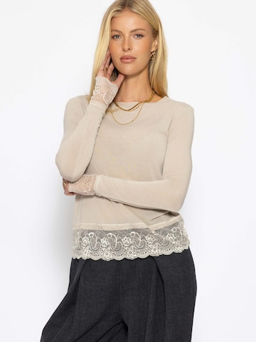 SASSYCLASSY Shirt in Beige