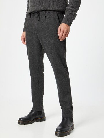 ESPRIT Zúžený Kalhoty se sklady v pase – šedá: přední strana