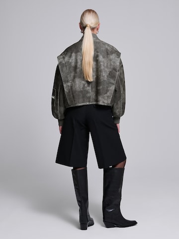 AEMMI Tussenjas 'Leather Bomber' in Grijs