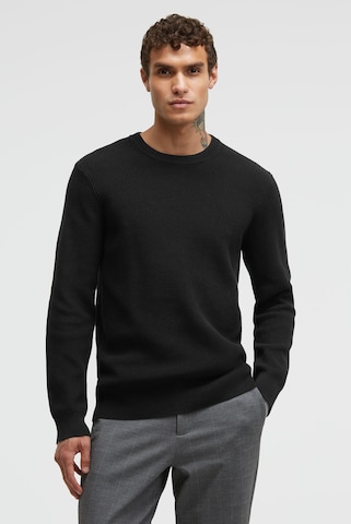 CMPD Sweater in Black: front