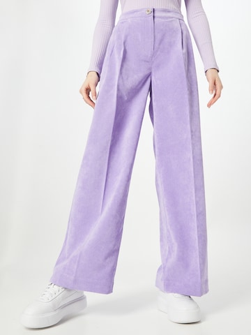 Pantalon à pince 'Anniecras' Crās en violet : devant