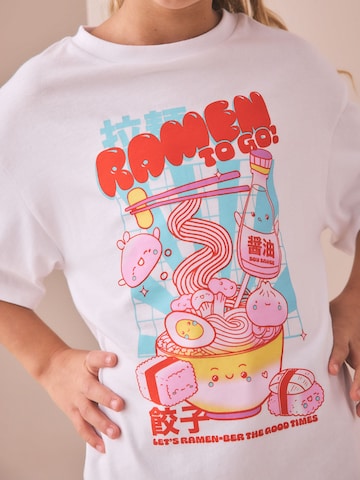 Next - Camiseta en blanco