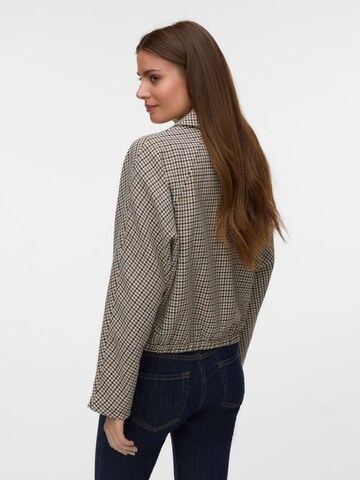VERO MODA - Chaqueta de entretiempo 'VMREYA' en beige