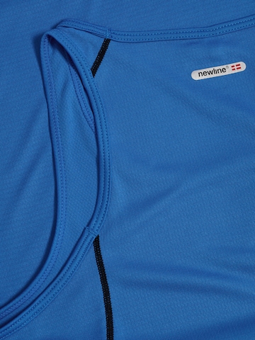 T-shirt fonctionnel Newline en bleu