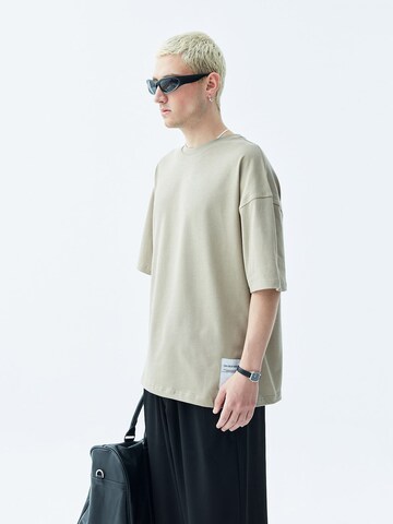 Tricou 'Round Rock' de la VAMOS CLO pe verde: față